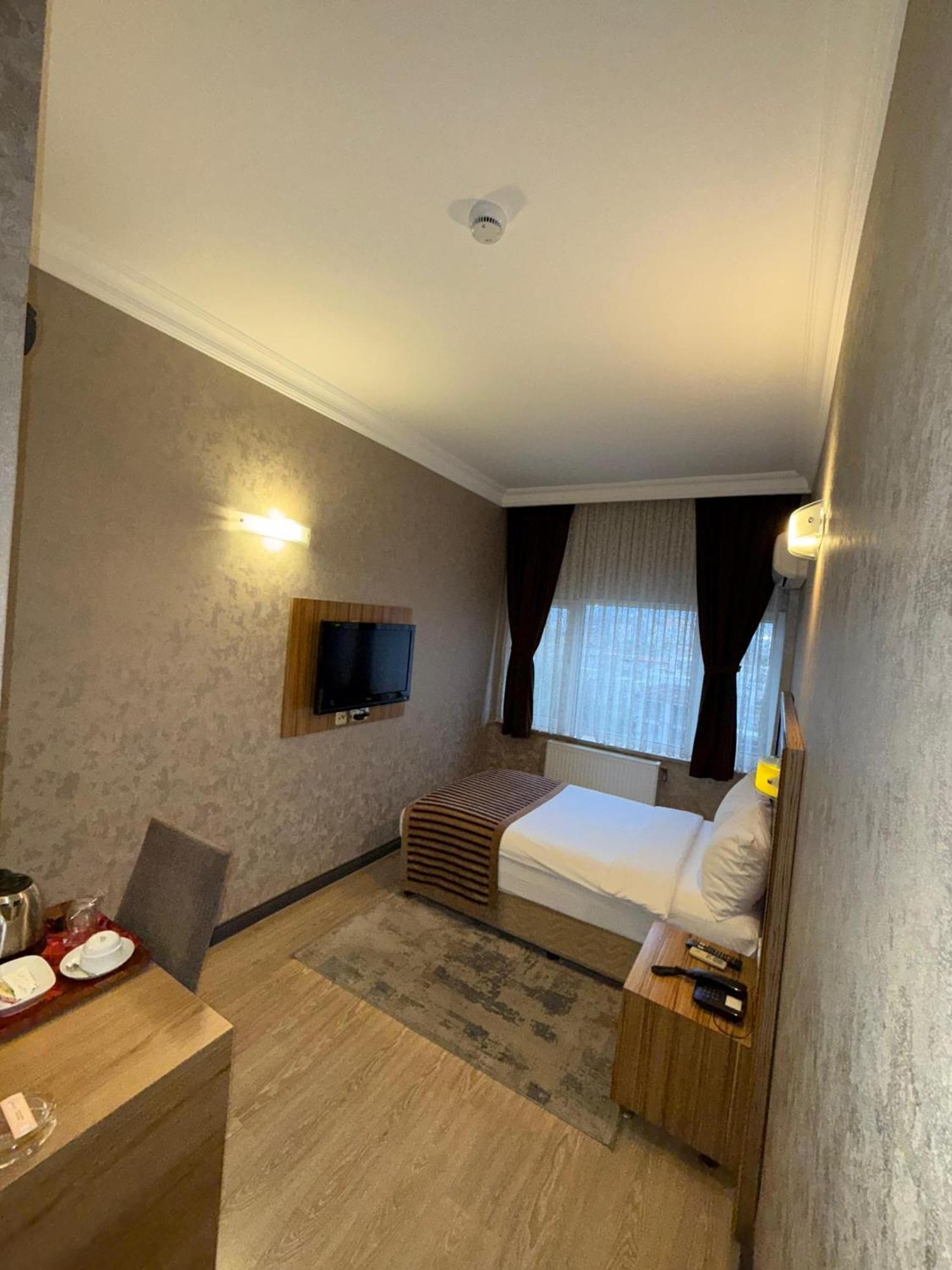Buyuk Hotel ไคเซรึ ภายนอก รูปภาพ