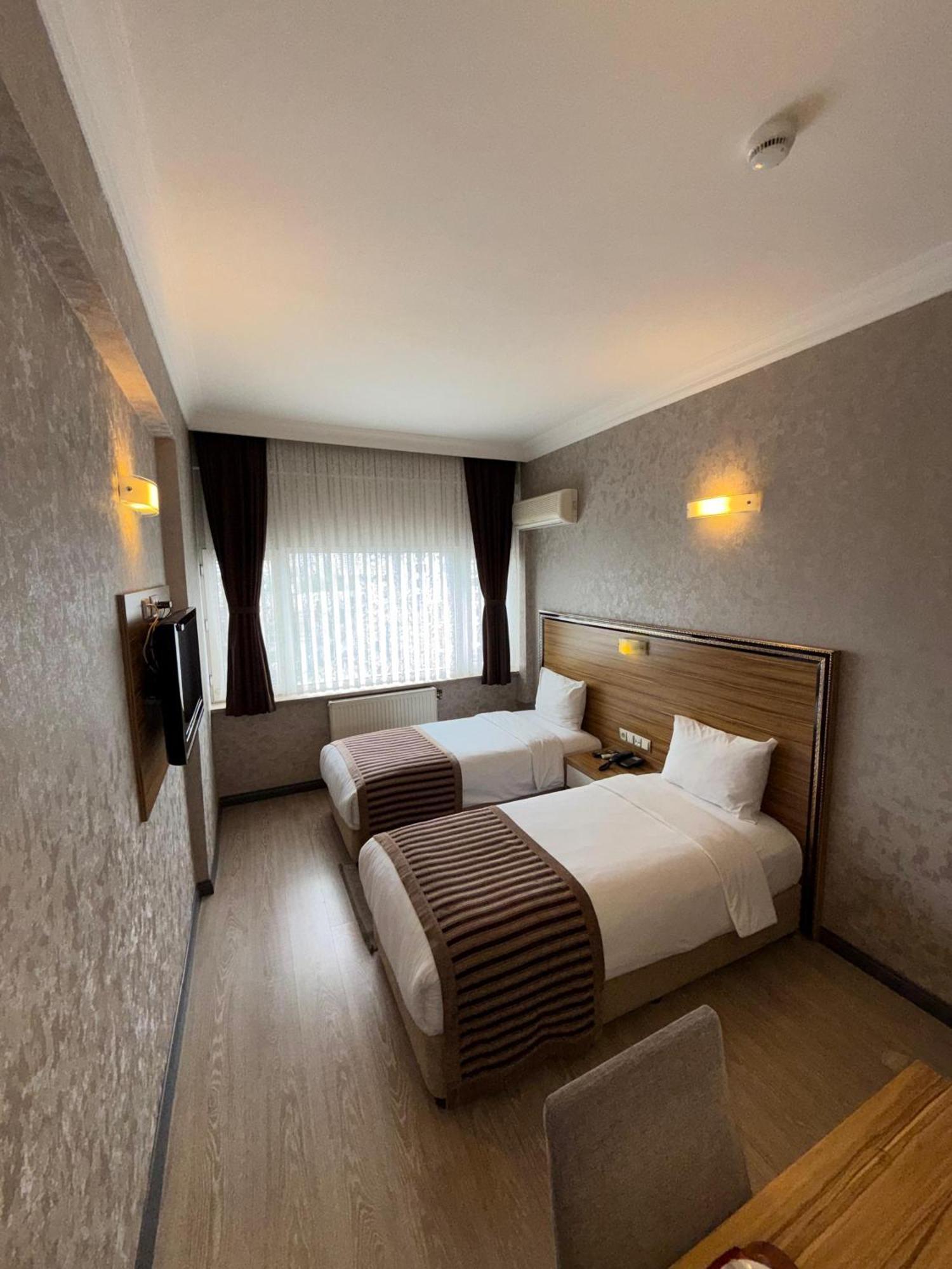 Buyuk Hotel ไคเซรึ ภายนอก รูปภาพ