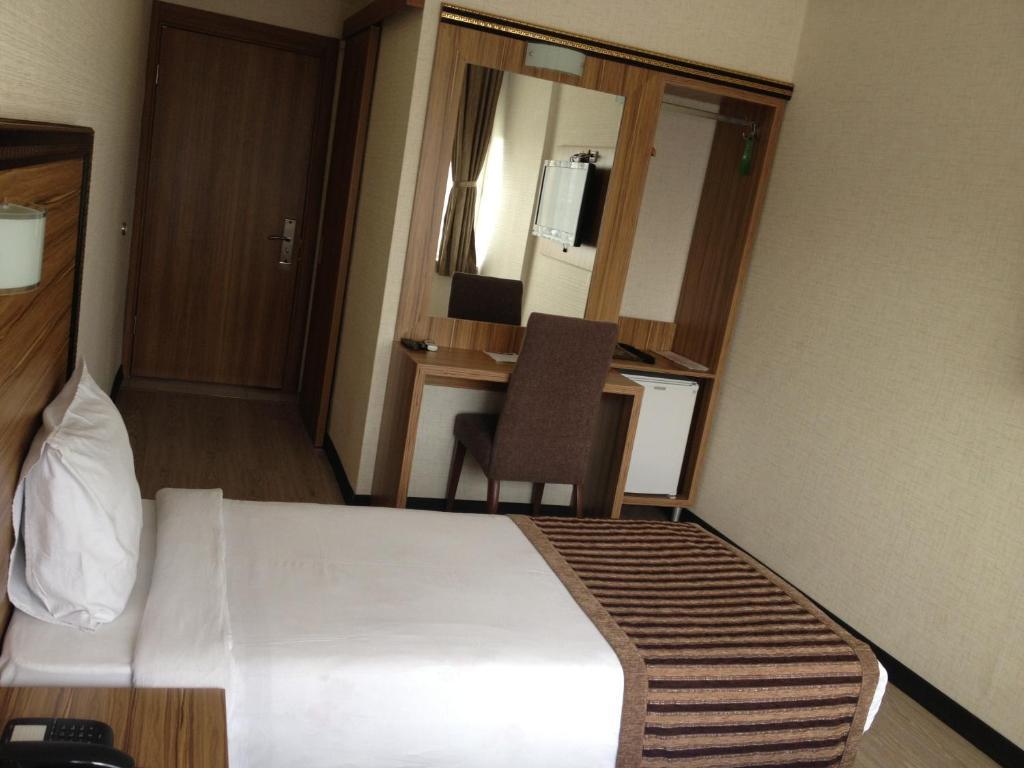 Buyuk Hotel ไคเซรึ ห้อง รูปภาพ