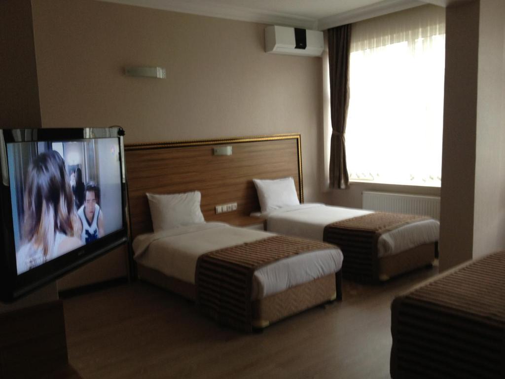 Buyuk Hotel ไคเซรึ ห้อง รูปภาพ