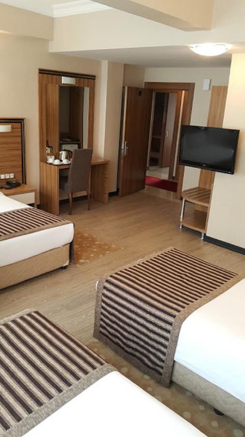 Buyuk Hotel ไคเซรึ ภายนอก รูปภาพ