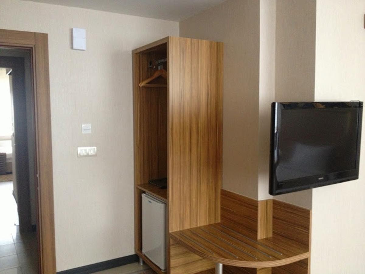 Buyuk Hotel ไคเซรึ ภายนอก รูปภาพ